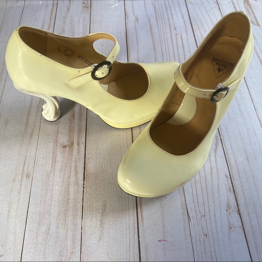 Fluevog “Elizabeth” claw heels - Picture 1 of 13